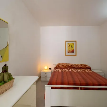 Perla Marina Apartman Torre Pali