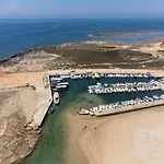 Apartment Perla Marina Torre Pali