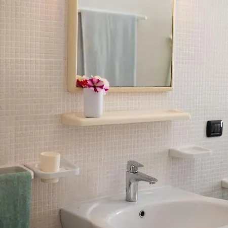 Apartament Perla Marina *